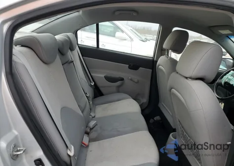 2011 Hyundai Accent Gls z USA, uszkodzony, nr VIN KMHCN4AC4BU608044